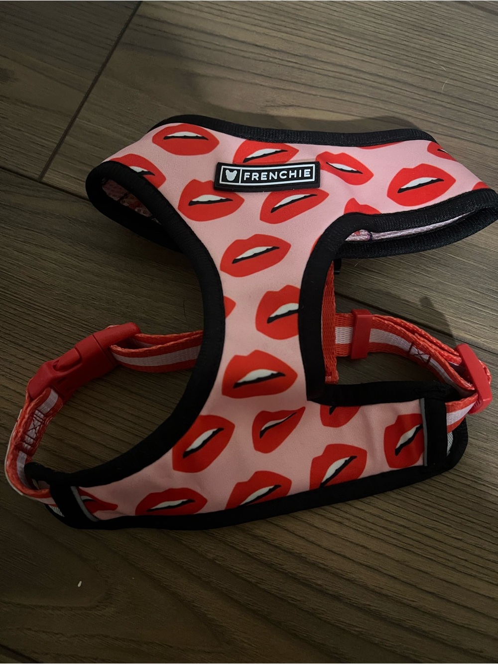 Frenchie Pink Lip Print Kids Harness - Red & Pink. Size medium
